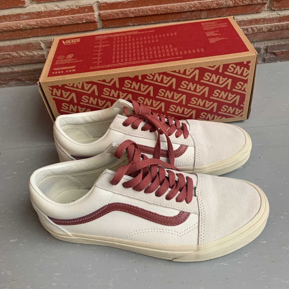 Vans Old Skool vintage pop. Size 8M or 9.5F.